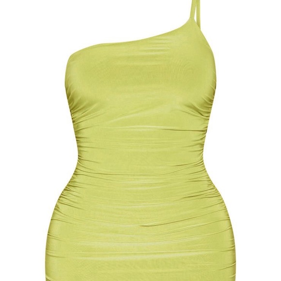 Slinky Ruched Asymmetrical Bodycon Dress - Picture 4 of 4
